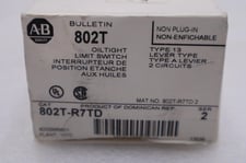 Allen-Bradley bradley 802t-r7td ser. 2 120vac 3a new with box stock g616a