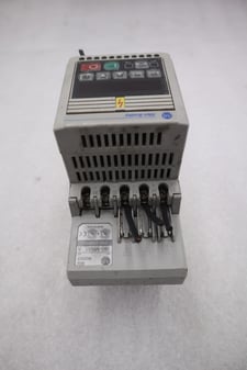 Allen-Bradley bradley 160-aa04nsf1 1 hp speed drive 240 vac 1 ser b #k-2576-b