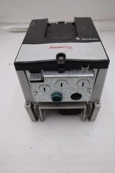 Allen-Bradley 20AD5P0A3AYNNNC0 PowerFlex 70 Adjustable Frequency Drive #H122