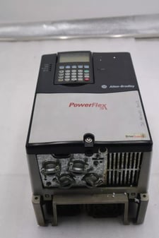 Allen-Bradley PowerFlex 70 20AB015A3AYNANG0 MFG. 2013 AC Drive STOCK 2442