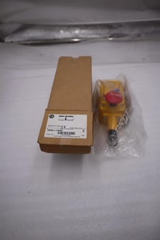 440E-L13043 Fits Allen-Bradley Bradley Guardmaster Lifeline Cable Pull Switch NEW #H1070