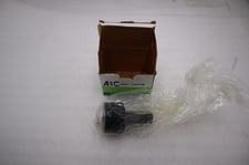 New in box smith bearing cr-2-xb-163 cam follower bearing stock h568a