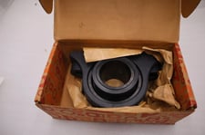 2-1/2" M2000 Heavy Duty Pillow Block Bearing 19221208 MOLINE BEARING CO NEW #H69