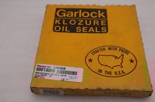 New in box garlock klozure 57510 iol seals stock 5669a