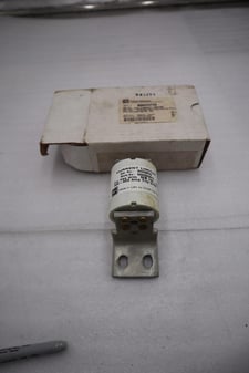 Cutler-Hammer hammer 800nbp20 600vac fuse new with box stock k-1242-a