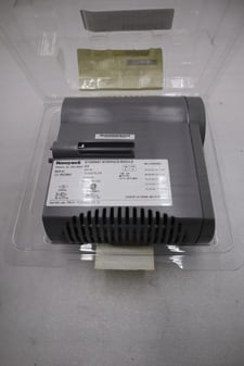New Honeywell CC-PEIM01 PART 51454270-176 ETHERNET INTERFACE MODULE STOCK G29A