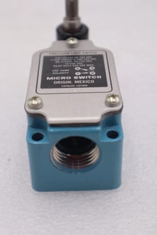 HONEYWELL LSZB1D SWITCH LIMIT ROLLER LEVER STOCK #K-2267