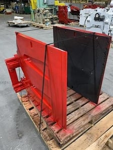 Bolzoni auramo 2500lb capacity carton clamp model lb14j7a class ii mfg. 2015