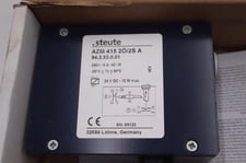 NEW AZM 415 415 2/2S A Steute Sicherheitsschalter STOCK 2311-C