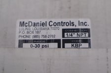 NEW OPEN BOX McDaniel Controls Pressure Gauge 0-30 PSI 1/4 Npt STOCK K-3377