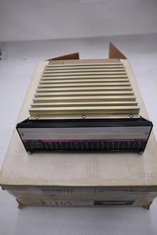 NEW IN BOX Modicon B247 AS-B247-001 115V Input Module STOCK G220