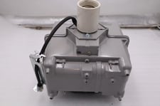 New open box hubbell bl-a4008wh-qss stock 5273