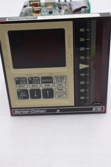 Barber-Coleman 570 DIGITAL TEMPERATURE CONTROLLER. 5753-09037-430-1-00 STK 5466
