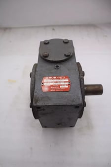 HUB CITY 0221-03486-500 MODEL 264 STYLE B GEAR REDUCER STOCK #M-55