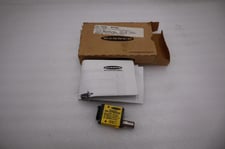 NEW Banner SM312FPMHSQD/ 27033 Mini-Beam Photoelectric Sensor STOCK H662A