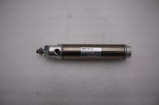 New smc ncmb106-0300-xc6 air cylinder series ncm standard double acting #h1466