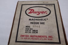 New open box dwyer 2304 magnehelic differential pressure gage stock 2031-a