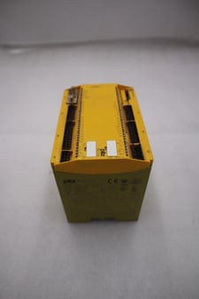 Pilz pnoz m1p safety relay module 773100 stock k-3452