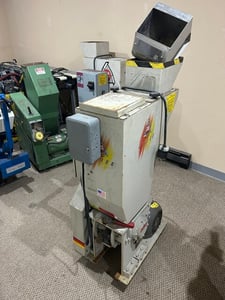 Ball & Jewell #6508, 6.5" x 8" chamber, plastic shredder