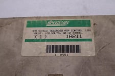 New speedaire 1a211 single solenoid air control valve 3/8inch stock 5497