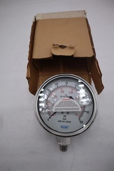NEW Wika 4" NACE Sour Gas Service Gauge Range 0-100 PSI 0-680 kPa STOCK G642A