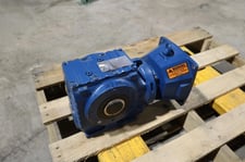 Sew eurodrive sa67 d26 drn90s4/ sa67d26drn90s4 gearmotor-surplus never used hs26