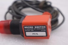MICRO SWITCH PC1L Incandescent Photoelectric Sensor STOCK K-3663