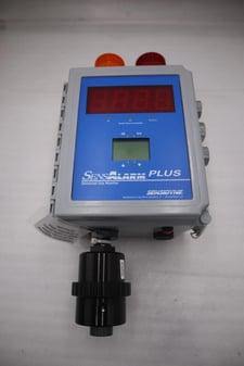 Sensidyne SensAlarm Plus Dual Strobes Universal Monitor 820-0301-04 NEW #G116A