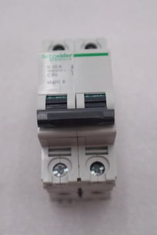 Schneider electric 591942 circuit breaker 2 pole 240vac stock #k-2327