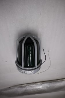 Crouse Hind VXH15 Lighting Fixture Enclosed Max Watt 150 Max Lamp STOCK H856