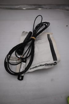 NEW OPEN BOX Leeds & Northrup 4905-1-33-088-20-000 Conductivity Cell STK G264A