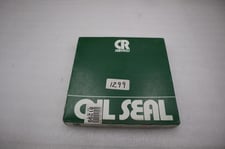 Cr services (skf) 42419 oil seal new (6 available) stock 5652a