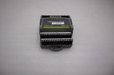 Giddings & Lewis M.1301.4145 R0 OUTPUT INPUT PLC MODULE STOCK 5191A