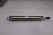 New open box smc ncmc150-0900-xc6 / ncmc1500900xc6 air cylinder stock 4834-a