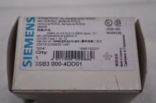 NEW Siemens 3SB3 000-4DD01 Key Operated Switch STOCK L-393-C