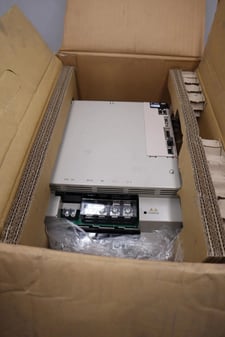 YASKAWA Electric SGDV-21011A002000 SERVOPACK SGDV-210D11A NEW DRIVE STOCK H814