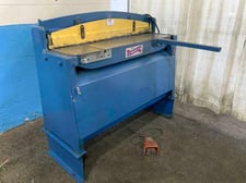 16 gauge x 4.4' National #5216, hydraulic squaring shear, 2 front support arms, electric foot pedal, 1 HP