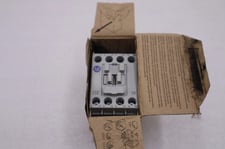 NEW Allen-Bradley Bradley 100-C12D10 110/120V AC IEC 12A Contactor STOCK H137 662072605370