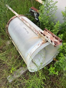 60 gallon Polypropylene Tank, 22" diameter x 36" straight side, Falt, Hinged Lid