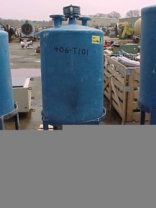 18 gallon Vertical Fiberglass Tank, 16" diameter x 24" straight side, 1" Flange Outlet, Dished Top & Bottom