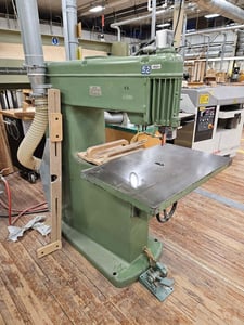 Kikukawa #KR-BU, overhead router, 31.5" x 20.5" table, serial #2040-2