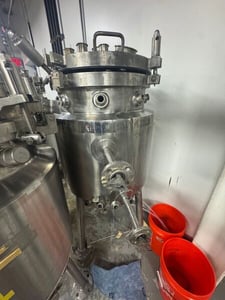 12.5 gallon Lee Industries, Inc., Stainless Steel Reactor, Mounted on Stainless Steel Legs, 2000