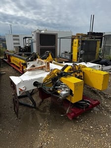 Derrickman, pipe handling / racking system