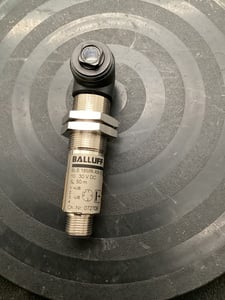 Balluff bls 18mr-xx-1lt-s4-c photoelectric sensor used