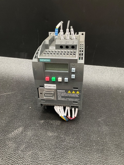 Siemens 6sl3210-5be13-7cv0 sinamics v20 drive 0.37kw used