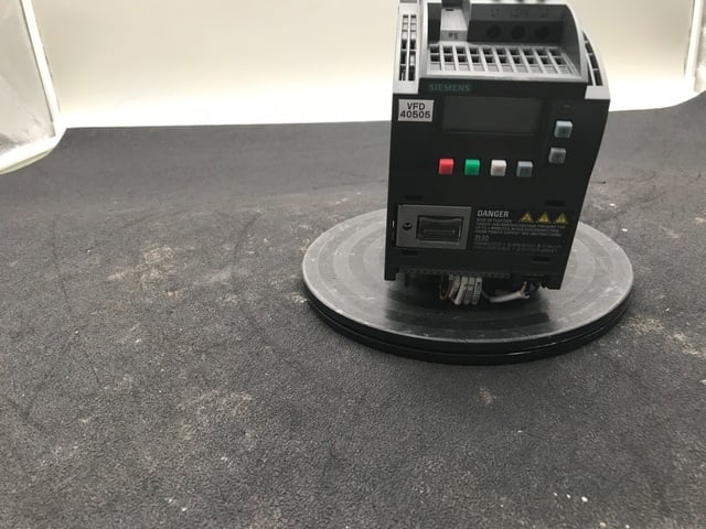 Siemens 6sl3210-5be15-5cv0 sinamics v20 inverter drive used