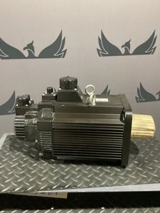 Yaskawa sgmgh-55a2a-yr16 5.5 kw ac servo motor 200v used