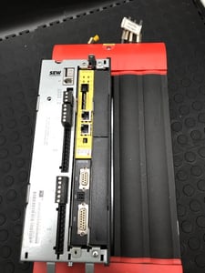 SEW EURODRIVE MDX61B0300-503-4-0T Movidrive B Frequency Inverter 55kW 500V USED