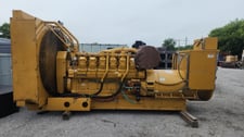 1250 KW Caterpillar #3512, 1818HP AR 7C5185, diesel generator, 480 Volts, 215 hours, 2000