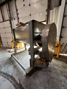 30 cu.ft. Stainless steel double ribbon blender, 10 HP, 22" x 24" feed opening, hinged cover